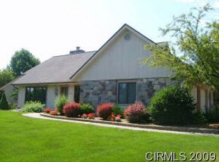1631 W Parkview Dr, Marion, IN