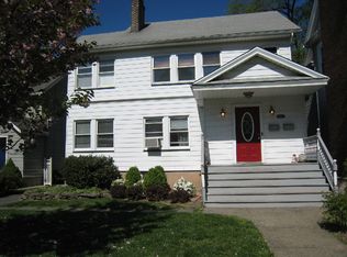 220 Park St, Montclair, NJ 07042