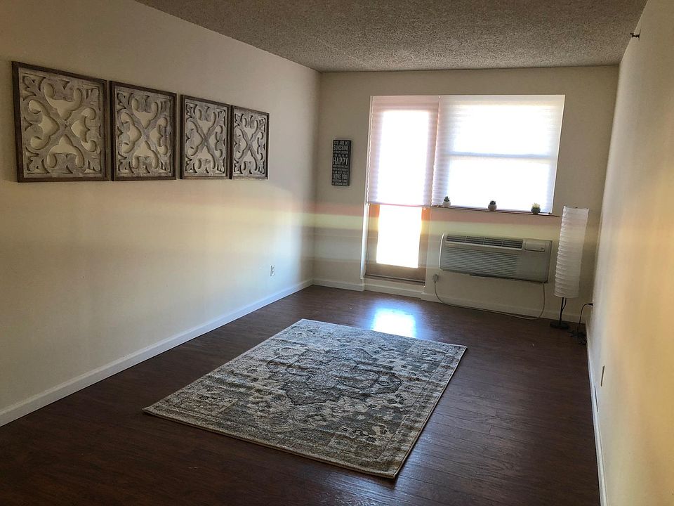 320 Post Ave, Westbury, NY 11590 Zillow