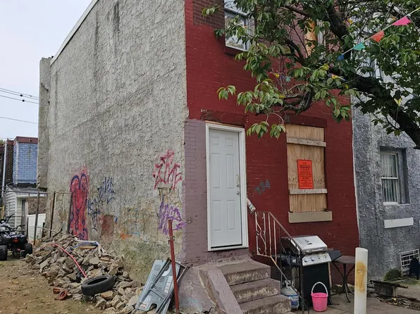 734 W Russell St, Philadelphia, PA 19140