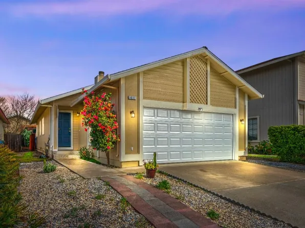 1032 Stanislaus Way, Santa Rosa, CA 95401