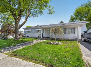1 Mimosa Dr, Innisfil, ON L9S 1R2