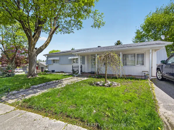 1 Mimosa Dr, Innisfil, ON L9S 1R2