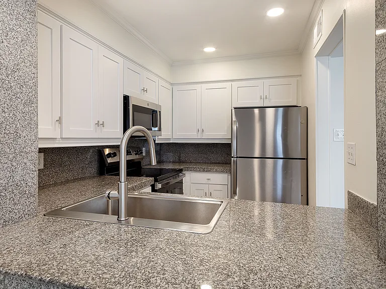 5881 Preston View Blvd #202 — Photo 12