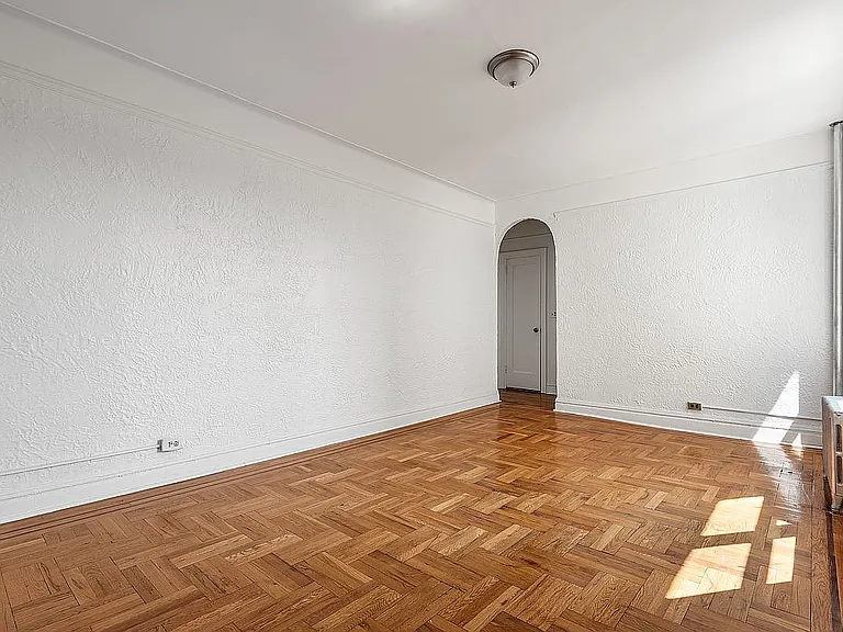 700 Oakland Pl #5C — Photo 6