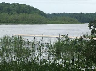 18 Teal Ln, Bowdoinham, ME 04008