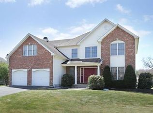 75 Gavins Pond Rd, Sharon, MA 02067