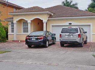 14621 SW 10th St, Miami, FL 33184