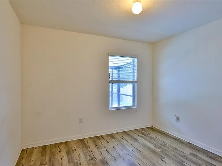 441 White Coral Ln — Photo 34