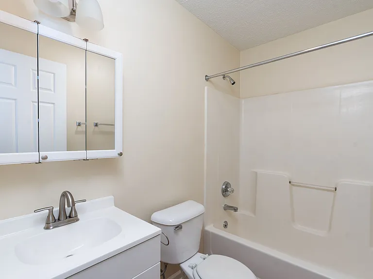 1202 D St #C4 — Photo 16