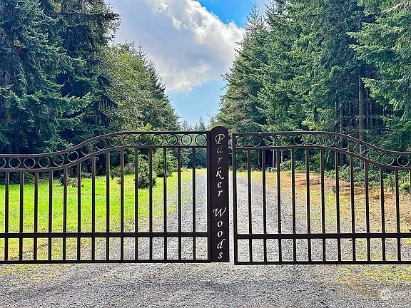 2nd image of 188 Parker Woods Lane