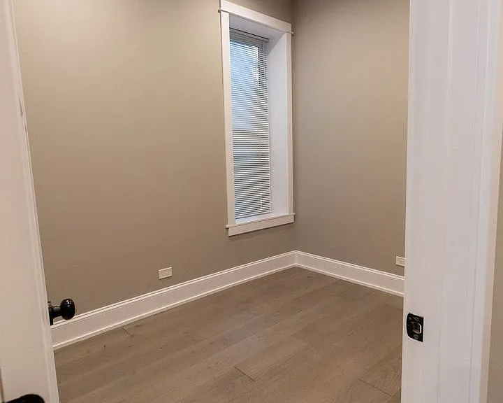 Pf-Arg, 2618 W Evergreen Llc — Photo 33
