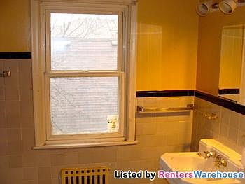 5th image of 1052 Lafond Ave