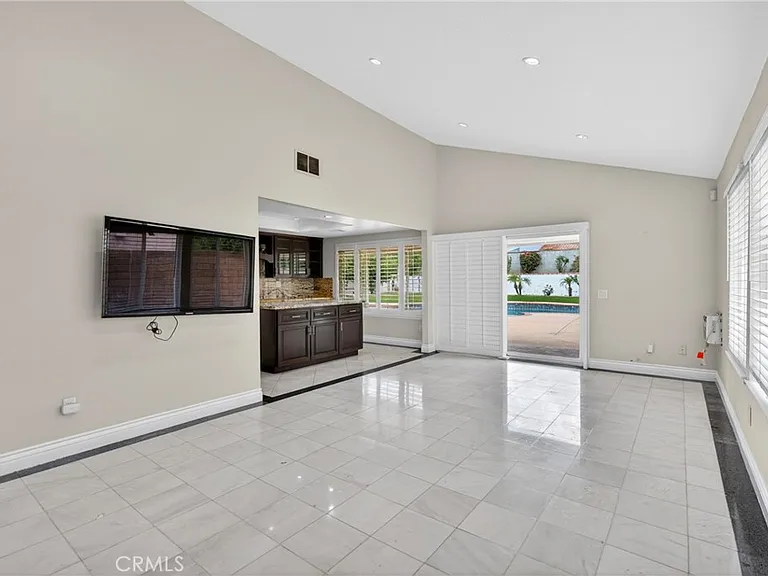 18259 Minnehaha St — Photo 20
