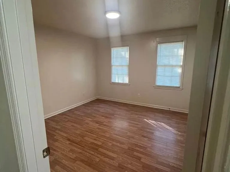 4112 Glendon Rd — Photo 11