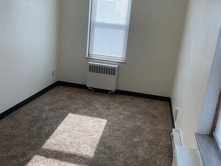 471 High Ave — Photo 4