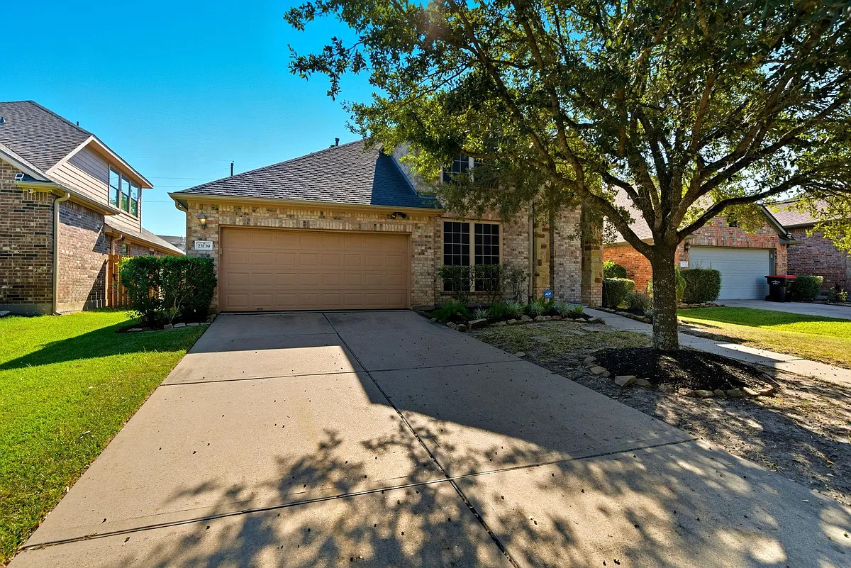 Building Photo - 23139 Tranquil Springs Ln