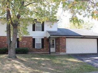 6180 Honeygate Dr, Dayton, OH 45424