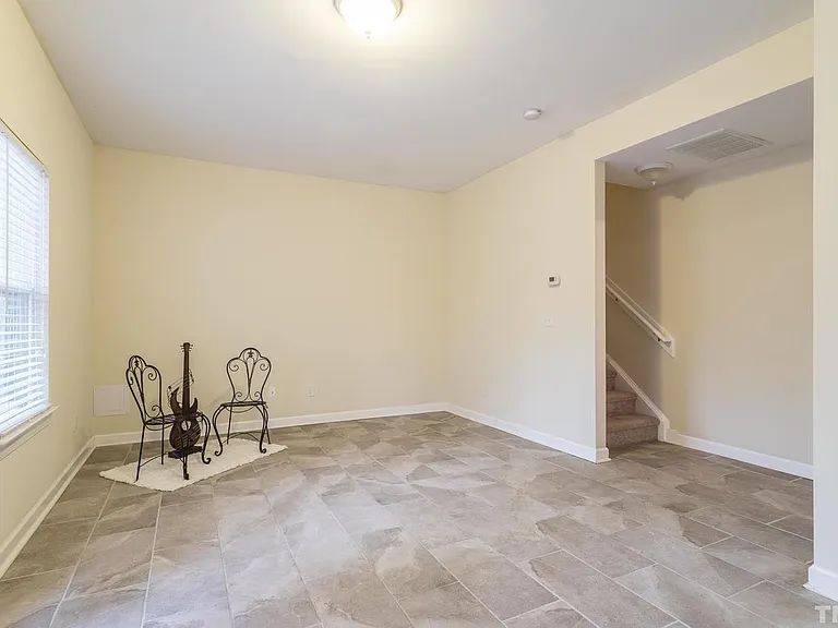 8024 Sycamore Hill Ln — Photo 6