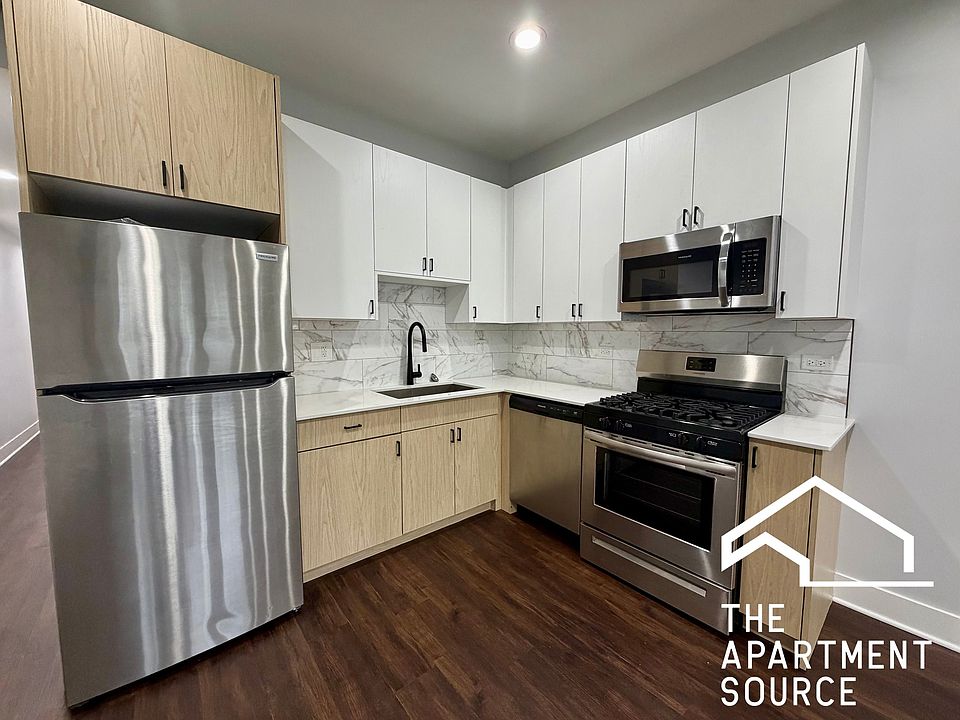 1st image of 2171 W Wilson Ave #G