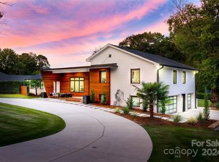 3935 Barclay Downs Dr, Charlotte, NC 28209