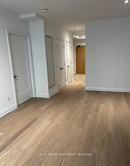505 Glencairn Ave #226 — Photo 5