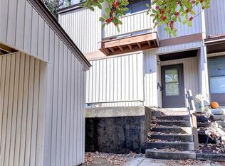 8 Spring W, Williamsburg, VA 23188