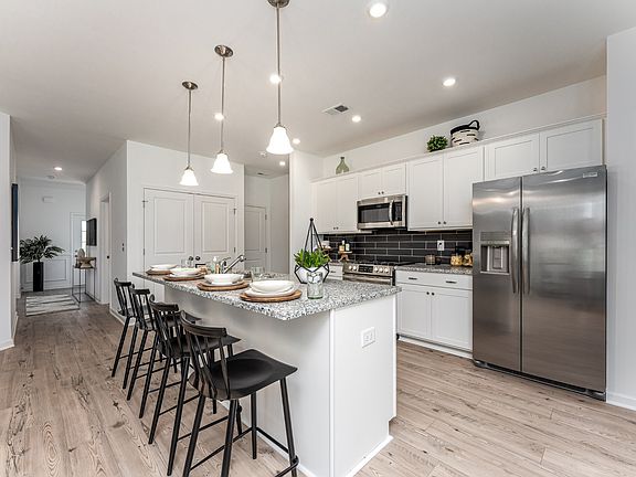 7th image of this home