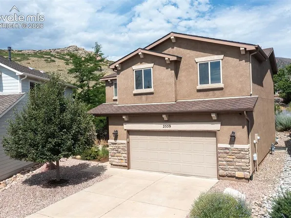 2559 Hot Springs Ct, Colorado Springs, CO 80919