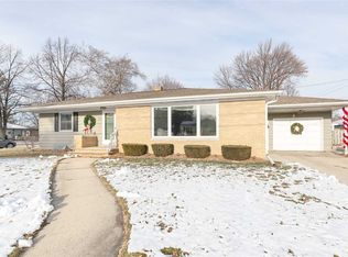 1040 Liberty St, Green Bay, WI 54304