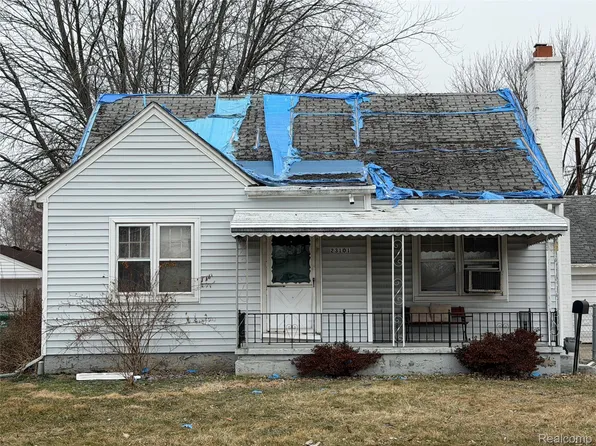 23101 Shakespeare Ave, Eastpointe, MI 48021