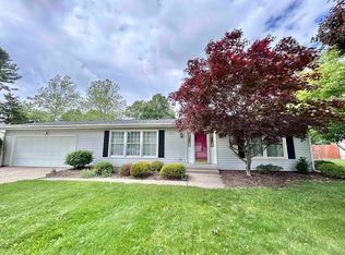 818 W Chestnut St, Morenci, MI