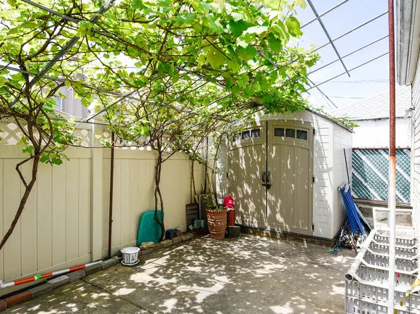 2064 Coleman Street image 22 of 22