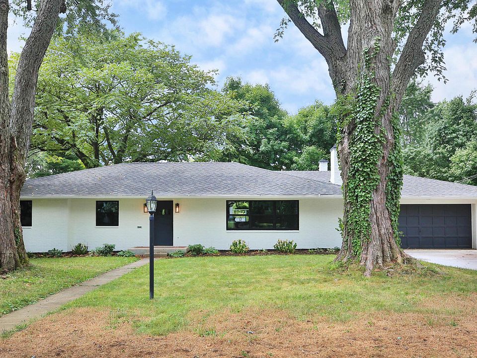 1st image of Carrington Ct