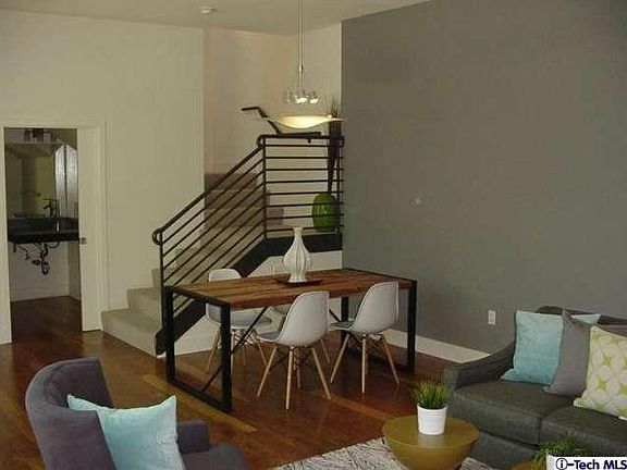 5th image of 730 W Doran St APT 103