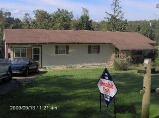 1133 Blessing Rd, Letart, WV 25253