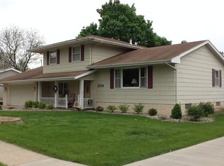 1508 4th St SW, Altoona, IA 50009