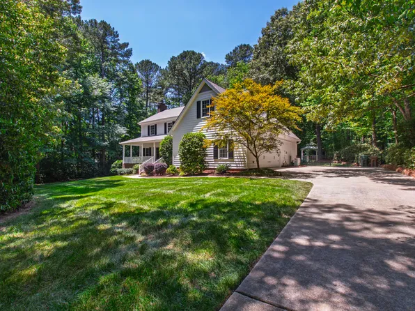 208 Sylvan Grove Dr, Cary, NC 27518