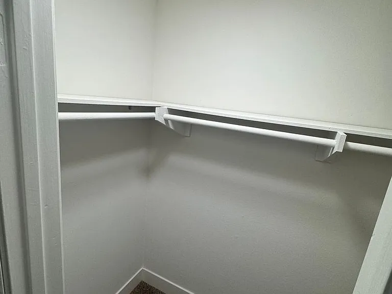 Upstairs 2 Bed 1 Bath in La Habra, Fully Renovated! 1 Car Garage Included! — Photo 24