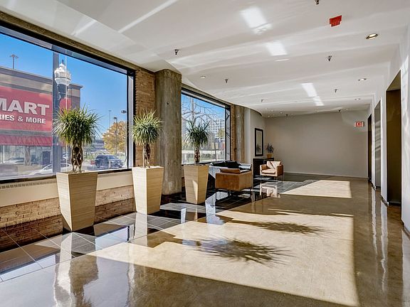 5th image of 728 W Jackson Blvd APT 1104