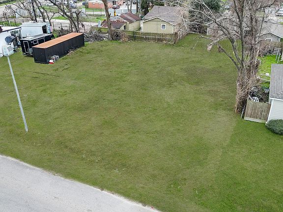 3rd image of 0 E 45th St Lot 21
