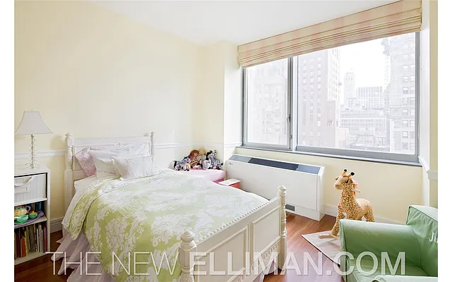 Sold by Douglas Elliman | media 4