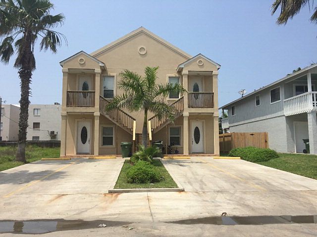 1st image of 112 E Oleander St #4