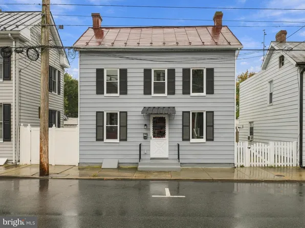 436 N Mulberry St, Hagerstown, MD 21740