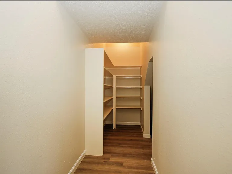 15710 Cascading Brook Way — Photo 34