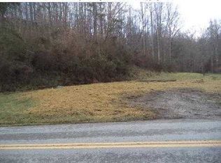 2644 Benedict Rd, Culloden, WV 25510