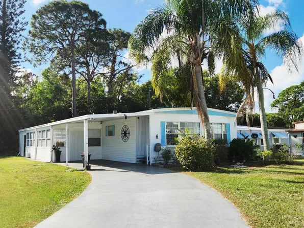 12 La Mesa, Port St Lucie, FL 34952