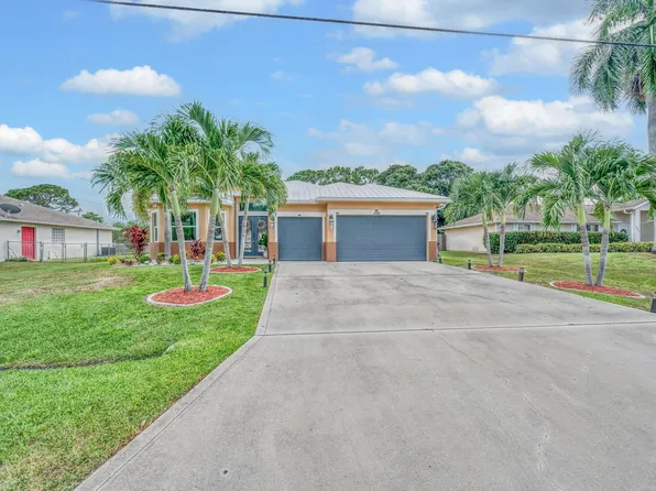2082 SW Idaho Lane, Port St Lucie, FL 34953