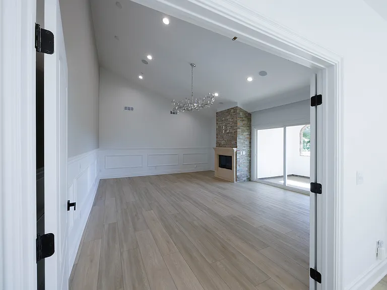 6029 Fairview Pl — Photo 92