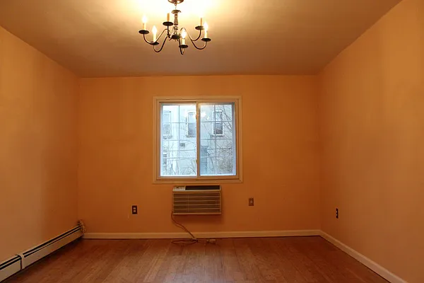 Rented by Premier Metro Realty Corp | media 12